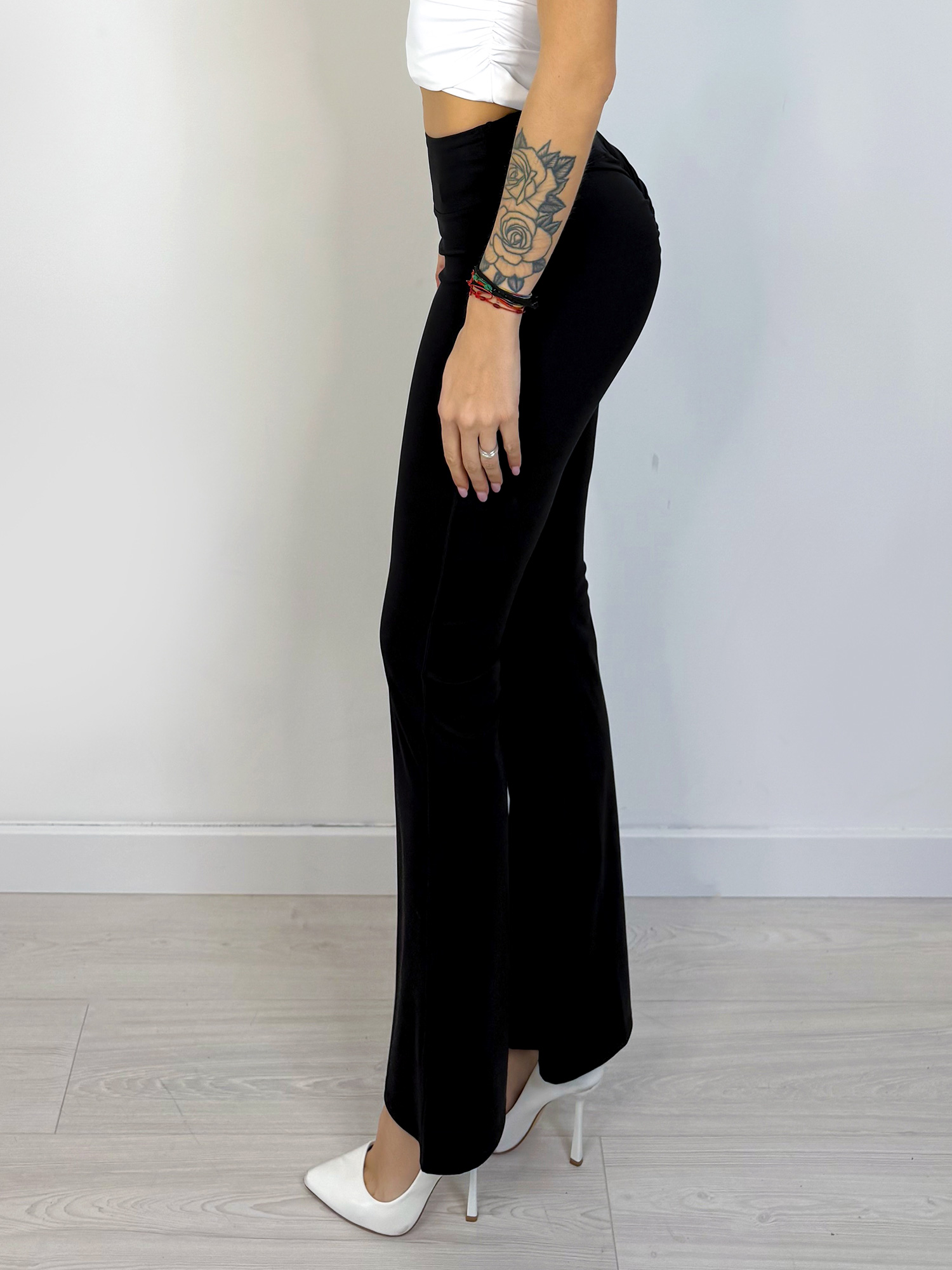 Pantaloni a Zampa Vita Alta